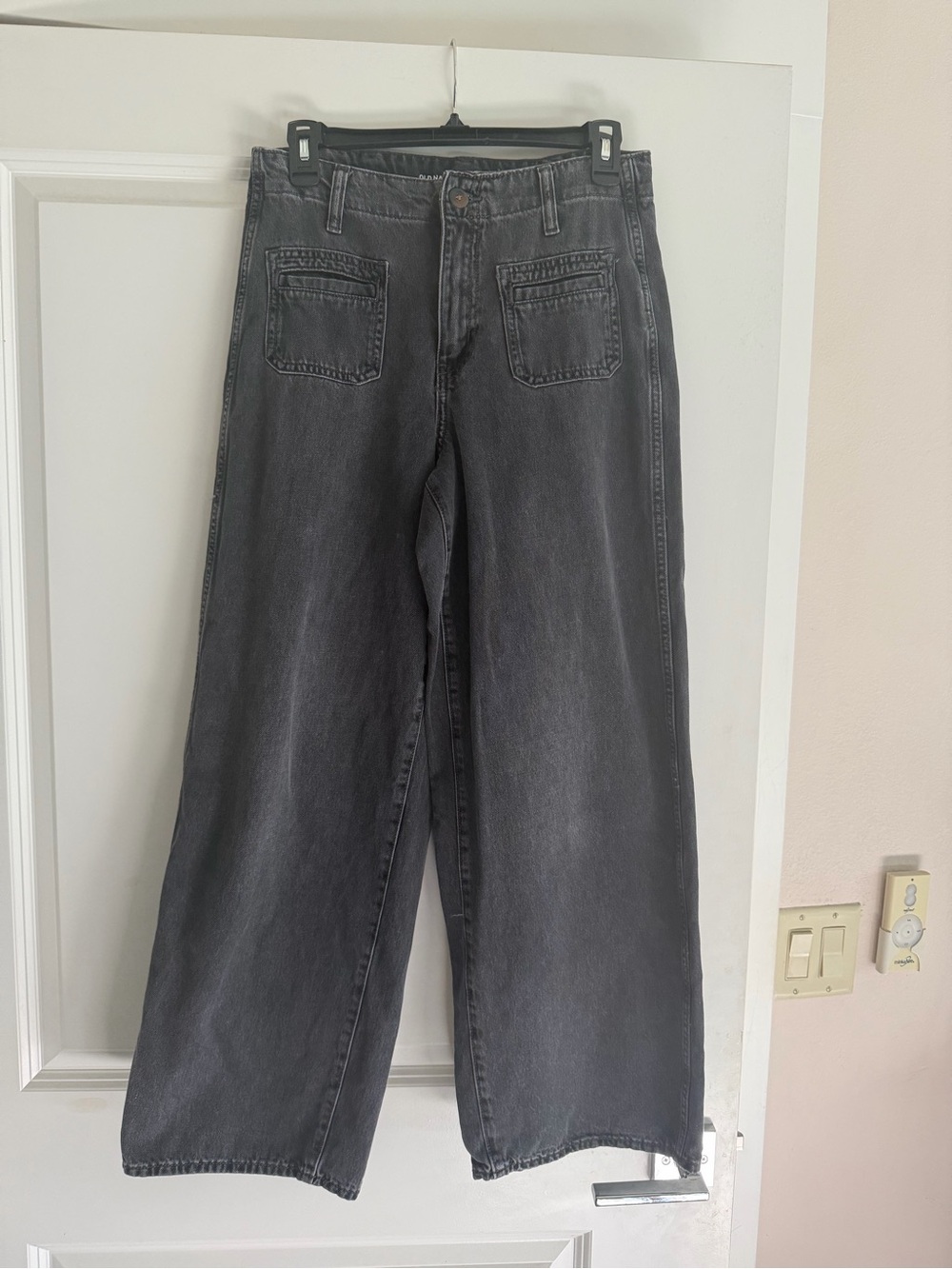 Old Navy Women's Washed Black Wide-Leg Jeans